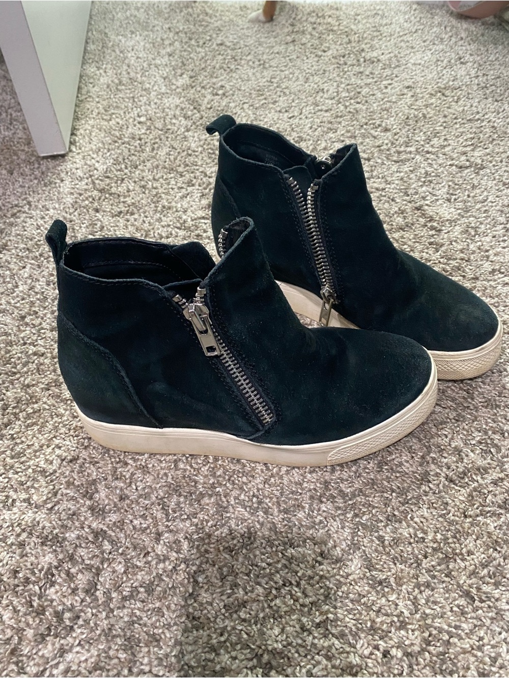 Women's Steve Madden Black Suede Wedge Sneaker Boot with Side Zipper